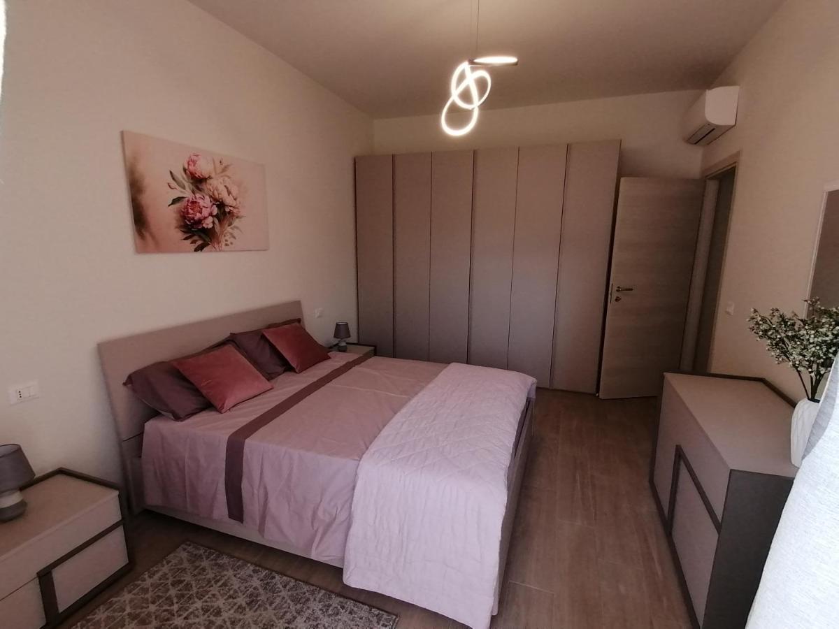 V & G House Apartment เวโรนา ภายนอก รูปภาพ